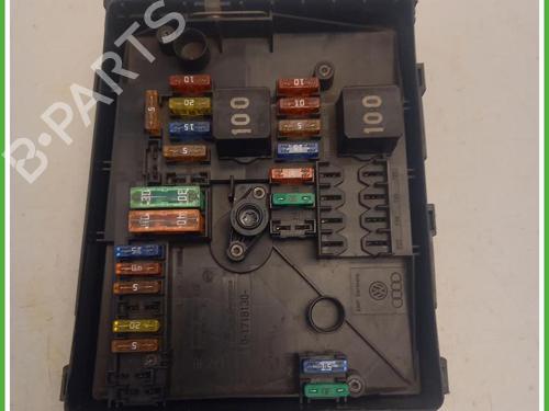 Used Fuse box Fuse box VW CADDY III Box Body/MPV (2KA, 2KH, 2CA, 2CH) 2.0 EcoFuel (109 hp) 40074373 40074373