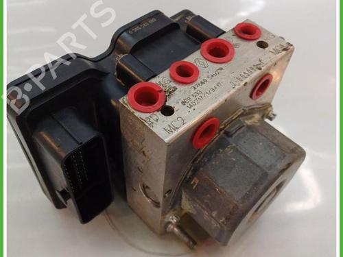 Used ABS pump ABS pump RENAULT CAPTUR I (J5_, H5_) 1.5 dCi 90 (J5N4, J5M5, J5MW, J5M6, J5AL, J5AJ) (90 hp) 40140110 40140110