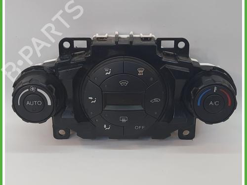 Used Climate control FORD FIESTA VI (CB1, CCN) 1.4 TDCi (68 hp) 13708143