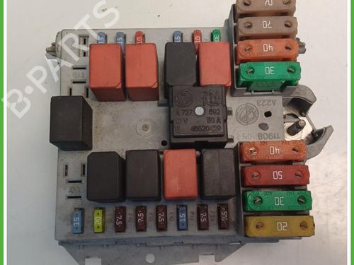 Sikringsdose LANCIA MUSA (350_) 1.4 LPG (350.AXF1A) (78 hp) 25708177
