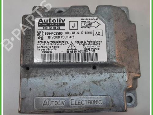 Used Control unit Control unit PEUGEOT 206 CC (2D) 1.6 HDi 110 (109 hp) 40134716 40134716