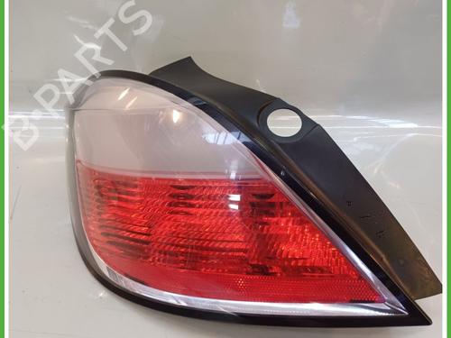 Used Left taillight OPEL ASTRA H (A04) 1.7 CDTI (L48) (100 hp) 15647584
