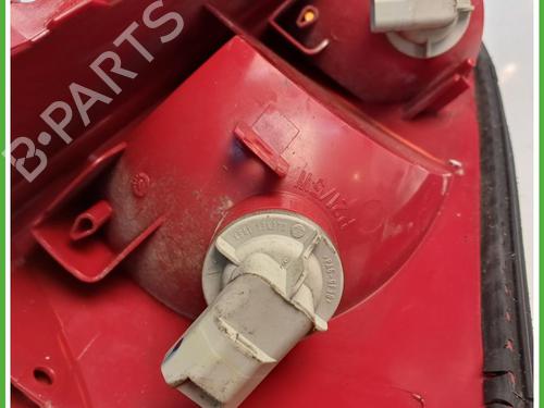 Højre baglygte FORD FOCUS I (DAW, DBW) 1.8 TDCi | BP24399978C35 