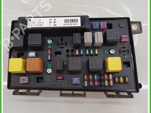 Used Fuse box OPEL ASTRA H GTC (A04) 1.6 (L08) (105 hp) 19673669