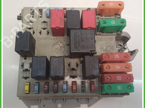 Used Fuse box ALFA ROMEO 147 (937_) 1.6 16V T.SPARK ECO (937.AXA1A, 937.BXA1A) (105 hp) 21586718