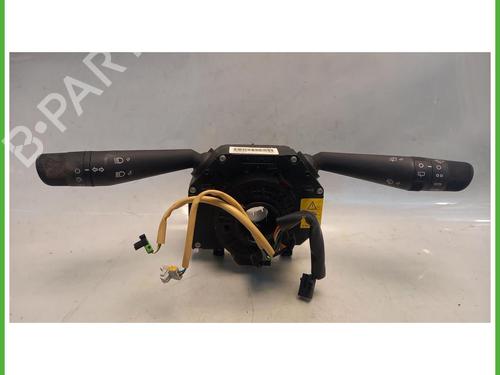 Used Switch Switch FIAT GRANDE PUNTO (199_) 1.4 (199AXB11, 199AXB1A, 199BXB1A, 199AXL1A) (77 hp) 40075860 40075860