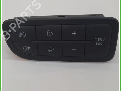 switch-alfa-romeo-mito-955_-2008-2009-2010-2011-2012-2013-2014-2015-2016-2017-2018-40132745 main image