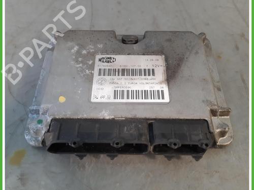 Used Engine control unit (ECU) Engine control unit (ECU) FIAT PANDA (169_) 1.2 (169.AXB11, 169.AXB1A) (60 hp) 40074934 40074934