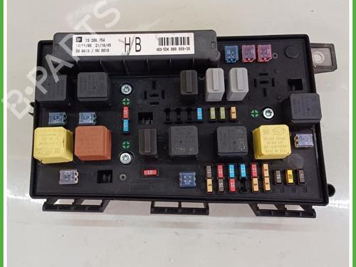 fuse-box-opel-astra-h-a04-2004-2005-2006-2007-2008-2009-2010-2011-2012-2013-2014-40136307 main image