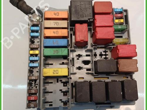 Used Fuse box Fuse box FIAT PANDA (169_) 1.2 4x4 (169.AXB2A) (60 hp) 40145771 40145771