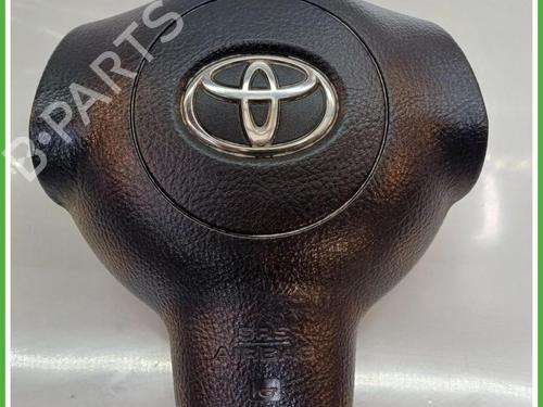 driver-airbag-toyota-rav-4-ii-_a2_-2000-2001-2002-2003-2004-2005-40139999 main image