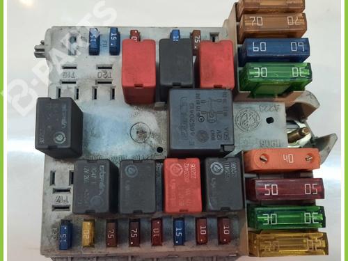 Used Fuse box LANCIA YPSILON (843_) 1.2 (843.AXA1A) (60 hp) 11817817