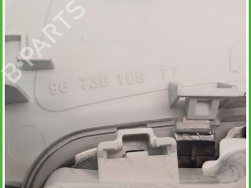 Interior roof light PEUGEOT 208 I (CA_, CC_) 1.4 GPL | BP27584109I8 