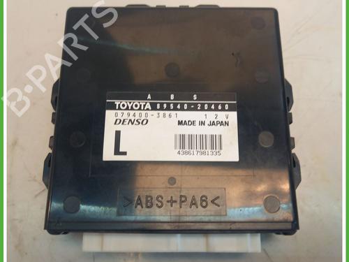 Used Control unit TOYOTA CELICA Coupe (_T23_) 1.8 16V VT-i (ZZT230_, ZZT230) (143 hp) 29629587