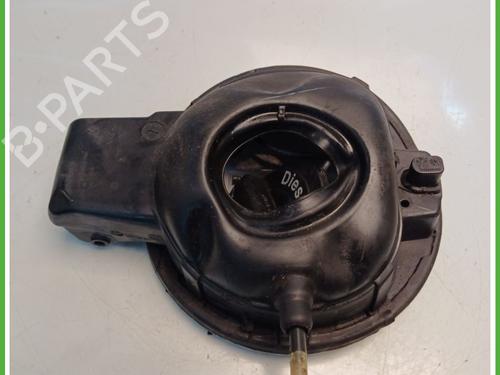 Fuel flap VW GOLF PLUS V (5M1, 521) 1.6 BiFuel | BP26288659C131 
