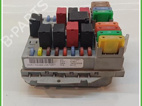 Fuse box LANCIA YPSILON (843_) 1.2 (843.AXA1A) | BP40137561E1 - Image 2