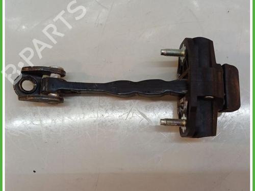 other-volvo-v40-hatchback-525-2012-2013-2014-2015-2016-2017-2018-2019-40138370 main image