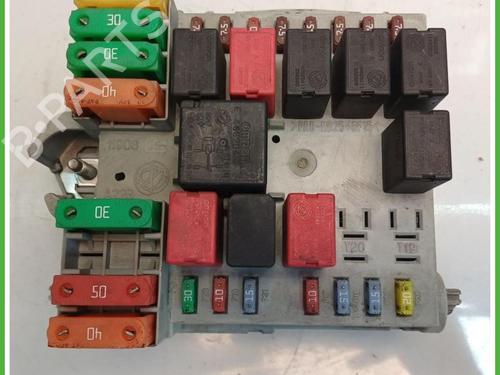 Used Fuse box Fuse box FIAT BRAVO II (198_) 1.4 LPG (198AXA1B) (90 hp) 40147830 40147830