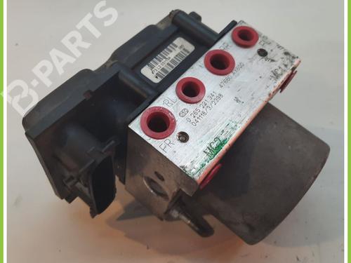 Used ABS pump NISSAN MICRA III (K12) 1.2 16V (80 hp) 11371084