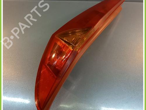Used Left taillight FIAT PUNTO (188_) 1.2 60 (188.030, .050, .130, .150, .230, .250) (60 hp) 13628889