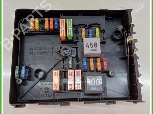Used Fuse box VW GOLF V (1K1) 1.6 (102 hp) 15942644