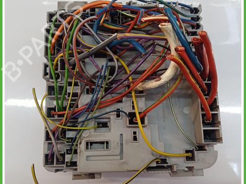 Fuse box FIAT PUNTO EVO (199_) 1.3 D Multijet (199AXD1B, 199AXD1A, 199BXD1B, 199BXD1A,... | BP17980881E1 