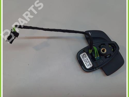Used Switch MERCEDES-BENZ GLA-CLASS (X156) GLA 200 CDI / d (156.908) (136 hp) 11719916