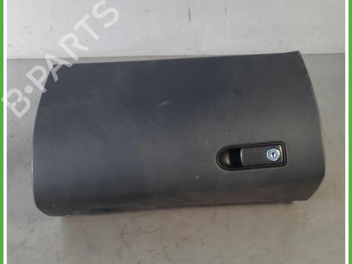 Used Glove box Glove box MERCEDES-BENZ C-CLASS T-Model (S205) C 220 BlueTEC / d (205.204) (170 hp) 40074151 40074151