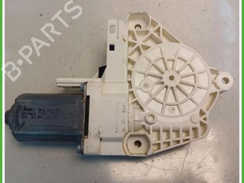 right-front-window-motor-audi-a1-sportback-8xa-8xf-2011-2012-2013-2014-2015-2016-2017-2018-2019-40145409 main image