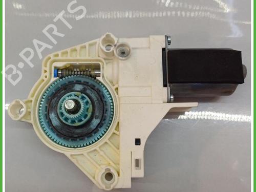 Left front window motor AUDI A4 B8 Avant (8K5) 2.0 TDI | BP40139440E21 - Image 4