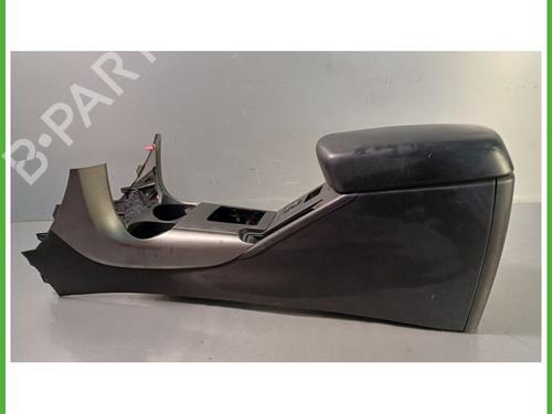 Used Armrest / Center console TOYOTA RAV 4 III (_A3_) 2.2 D 4WD (ALA30_, ALA30R) (177 hp) 24468480
