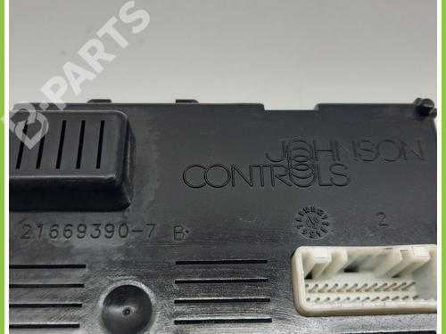 Fuse box NISSAN MICRA III (K12) 1.5 dCi | BP11368401E1 