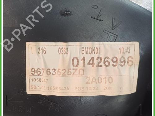 Front right panel PEUGEOT 208 I (CA_, CC_) 1.2 VTI 82 | BP40139267C59 - Image 4