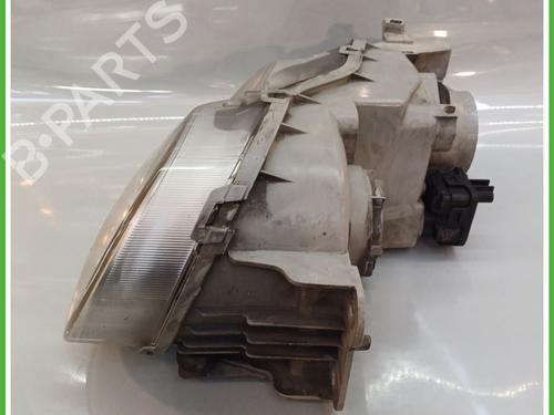 Right headlight HYUNDAI COUPE I (RD) 1.6 16V | BP17974458C29 