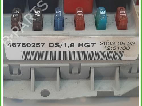 Fuse box FIAT PUNTO (188_) 1.9 JTD | BP13637533E1 