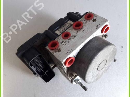 Used ABS pump FIAT PANDA (169_) 1.2 (169.AXB11, 169.AXB1A) (60 hp) 13235253