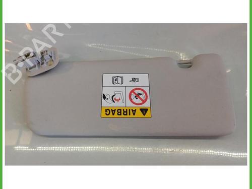 right-sun-visor-renault-megane-iv-hatchback-b9amn_-2015-40141778 main image