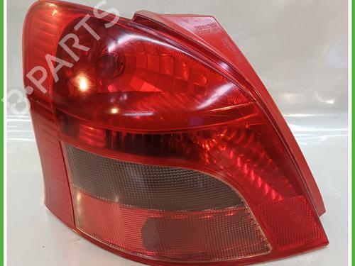 Used Left taillight TOYOTA YARIS (_P9_) 1.4 D-4D (NLP90_, NLP90R) (90 hp) 16030083