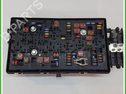 Used Fuse box Fuse box PEUGEOT 206 Hatchback (2A/C) 1.4 i (75 hp) 40132590 40132590