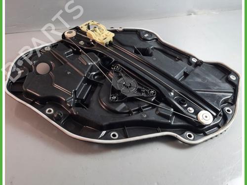 Rear right window mechanism BMW 1 (F40) 118 d | BP12606731C25 