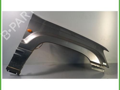 Used Right front fenders JEEP GRAND CHEROKEE II (WJ, WG) 2.7 CRD 4x4 (163 hp) 24236811