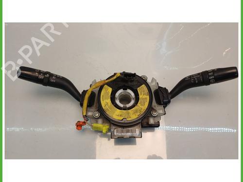 Used Switch MAZDA 6 Station Wagon (GY) 2.0 DI (GY19) (143 hp) 28839390