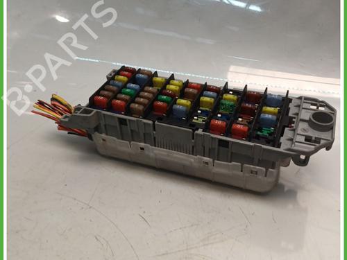 Fuse box OPEL MERIVA A MPV (X03) 1.3 CDTI (E75) | BP30962173E1