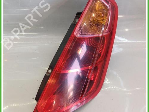 right-taillight-fiat-grande-punto-199_-2005-40141638 main image