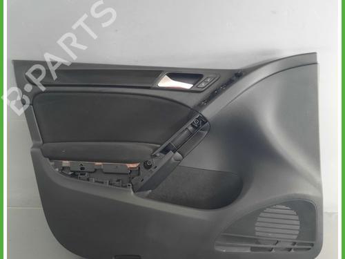 Türverkleidung links vorne VW GOLF VI (5K1) 1.6 (102 hp) 13897640