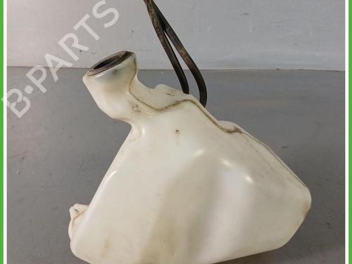 windscreen-washer-tank-peugeot-208-i-ca_-cc_-2012-2013-2014-2015-2016-2017-2018-2019-2020-2021-40146957 main image