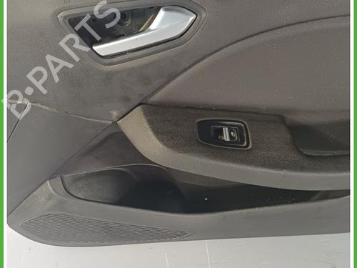 Høyre bakpanel RENAULT CLIO V (B7_) 1.6 E-TECH 140 (B7MU) | BP21076055C61 