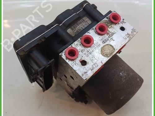 Used ABS pump KIA CEE'D SW (ED) 1.6 CRDi 115 (115 hp) 15899301