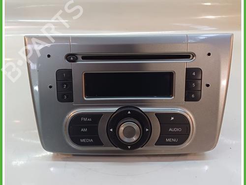 Used Radio ALFA ROMEO MITO (955_) 1.3 MultiJet (955AXP1A, 955AYC1A) (95 hp) 16862088