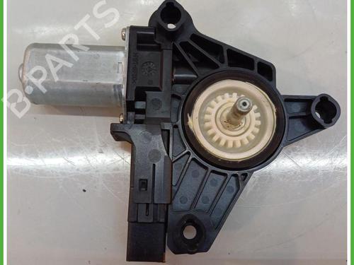 right-rear-window-motor-volvo-v40-hatchback-525-2012-2013-2014-2015-2016-2017-2018-2019-40138364 main image